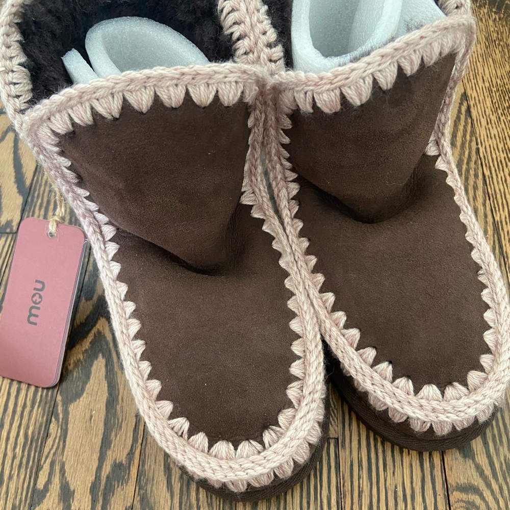 Mou Eskimo 18